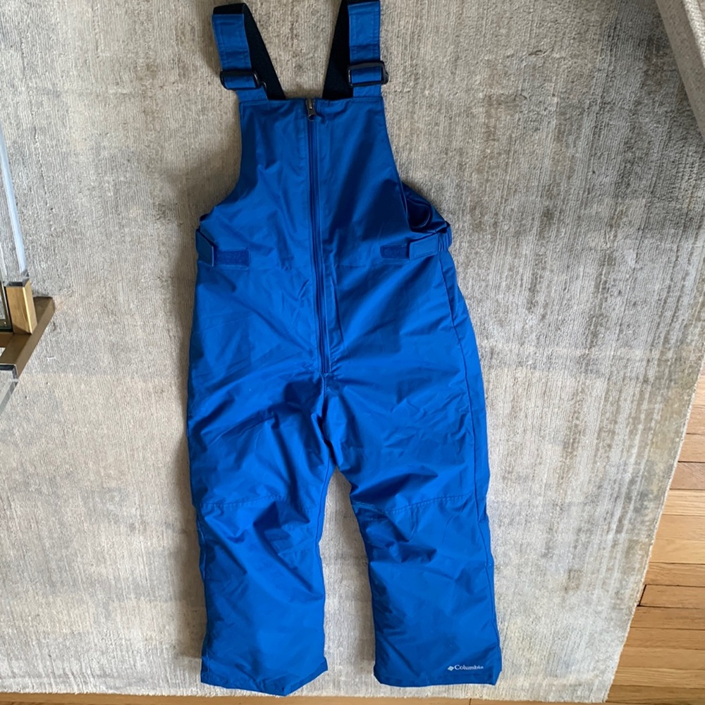 LIKE NEW - Columbia blue snow bib Size: M